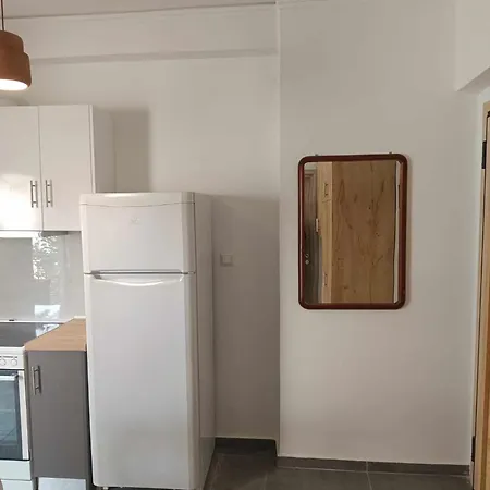 Cozy One Bedroom Studio In Ampelokipi Athens Exterior photo
