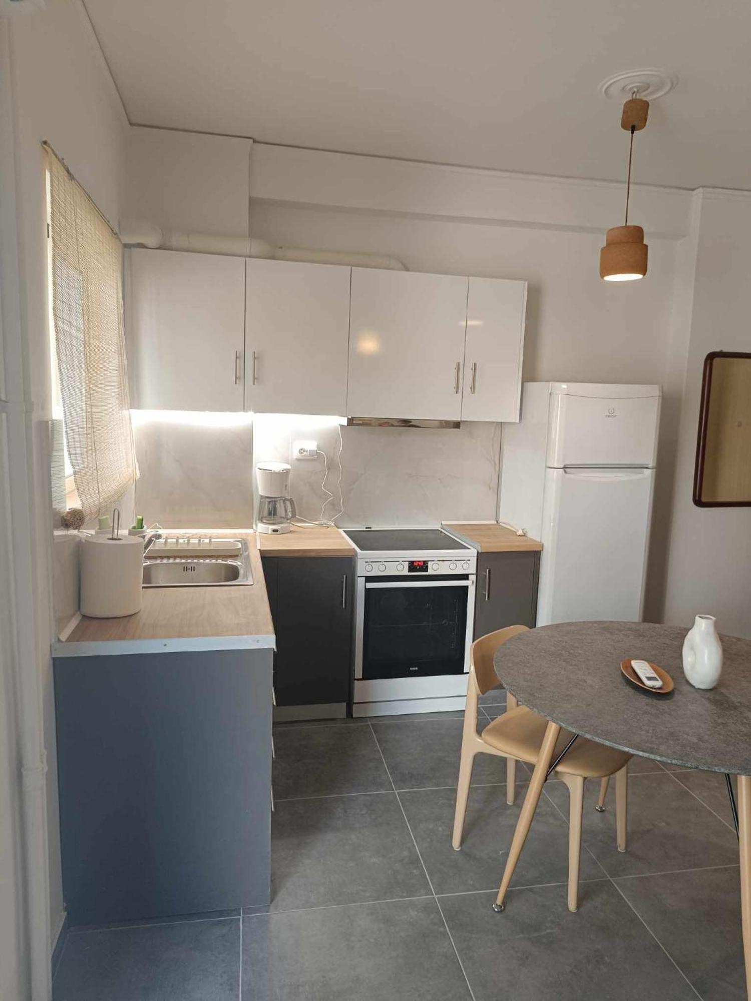 Apartment Cozy One Bedroom In Ampelokipi