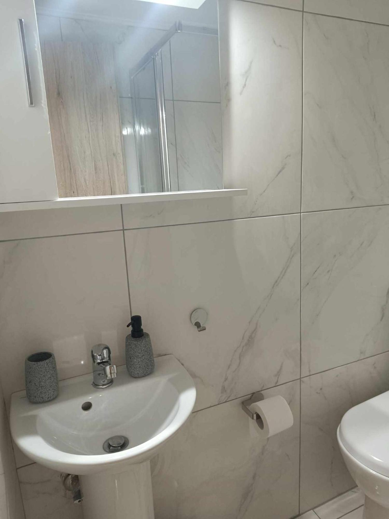 Cozy One Bedroom In Ampelokipi Athen